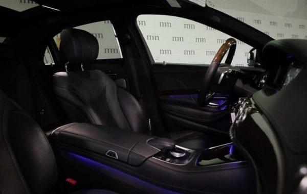 Luxury Sedan driver seat interior